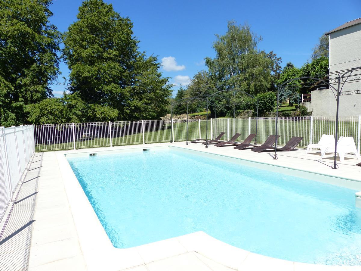 Hotel Du Chateau Alvignac ภายนอก รูปภาพ